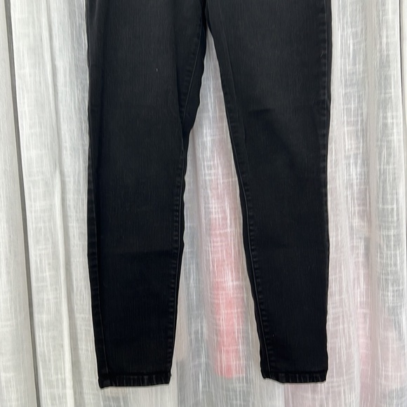 🆑 [4/$20] Celebrity Pink Black High Rise Ankle Skinny Jeans - Picture 3 of 7